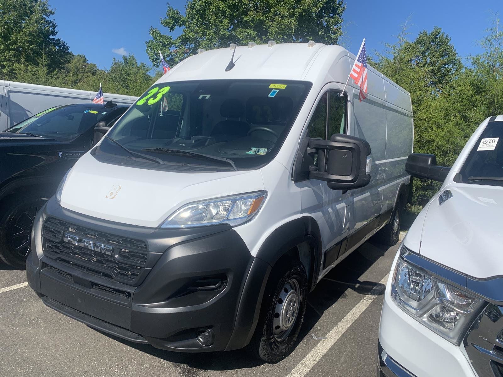 Used 2023 RAM ProMaster 2500 FWD image 4