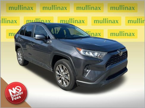 Used 2021 Toyota RAV4 XLE Premium FWD image 1