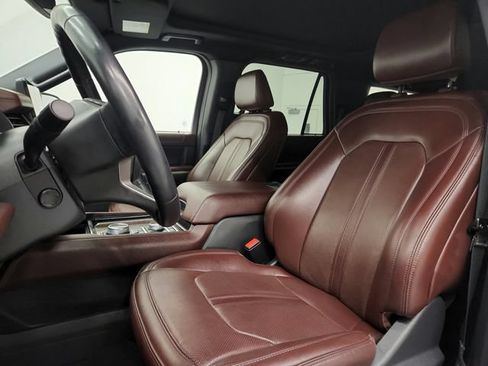 Used 2024 Ford Expedition Limited AWD/4WD image 18