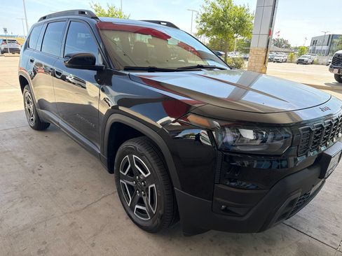 Used 2026 Jeep Cherokee Limited AWD/4WD image 27