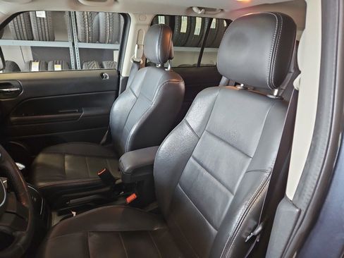 Used 2015 Jeep Patriot High Altitude image 8