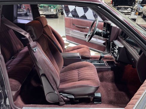 Used 1987 Chevrolet Monte Carlo SS image 3