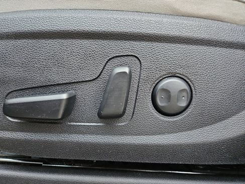 Used 2024 Kia Telluride S w/ S Sunroof Package image 20