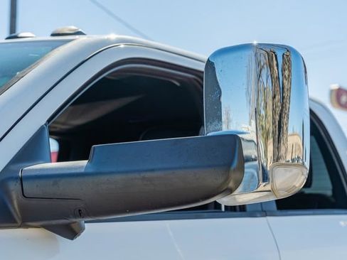 Used 2019 RAM 3500 Laramie image 10