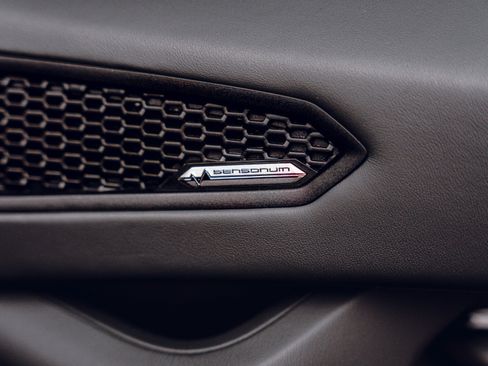 Used 2021 Lamborghini Huracan EVO RWD image 50