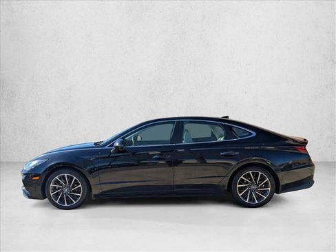 Used 2020 Hyundai Sonata Limited w/ Cargo Package image 9