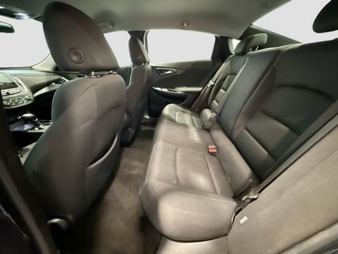 Used 2022 Chevrolet Malibu LS FWD image 20