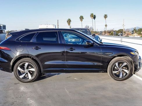 Used 2024 Jaguar F-PACE R-Dynamic S image 13