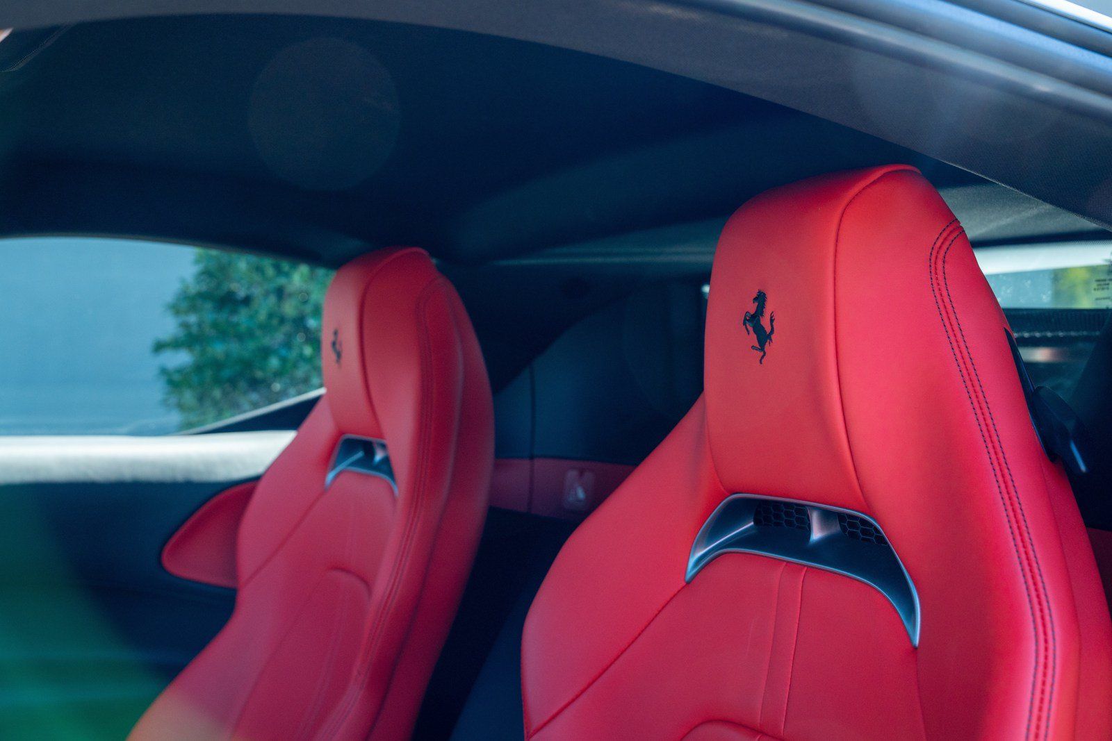 Used 2022 Ferrari SF90 Stradale AWD/4WD image 36