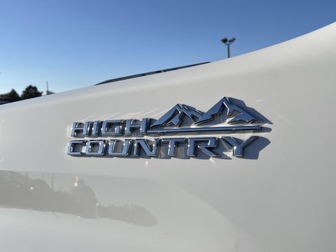 Used 2020 Chevrolet Silverado 3500 High Country w/ Z71 Off-Road Package image 13