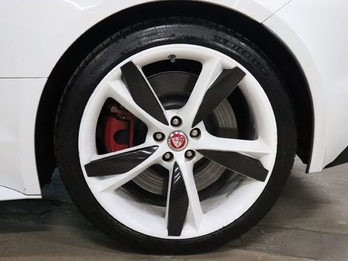 Used 2016 Jaguar F-TYPE R image 30