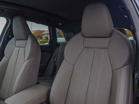 New 2025 Audi Q5 Premium Plus image 9