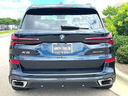 New 2026 BMW X5 xDrive40i w/ M Sport Package AWD/4WD image 7