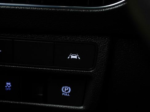 Used 2021 Hyundai Sonata Limited image 30