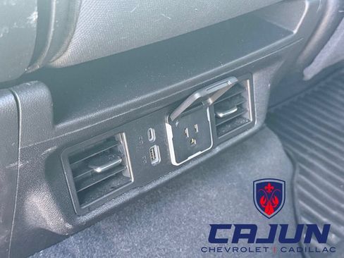 Used 2025 Chevrolet Silverado 2500 LT w/ Convenience Package AWD/4WD image 24