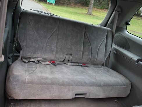 Used 2003 MAZDA MPV LX image 15