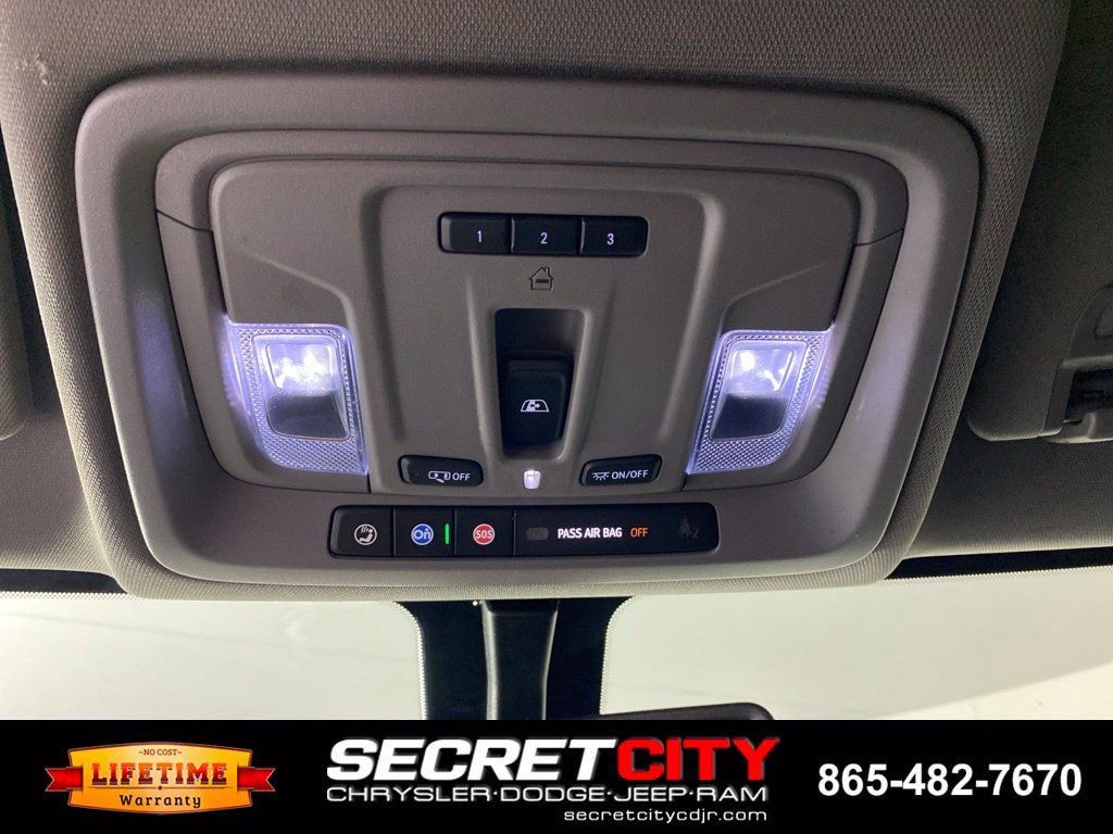 Used 2022 Chevrolet Silverado 3500 LTZ w/ LTZ Plus Package AWD/4WD image 19