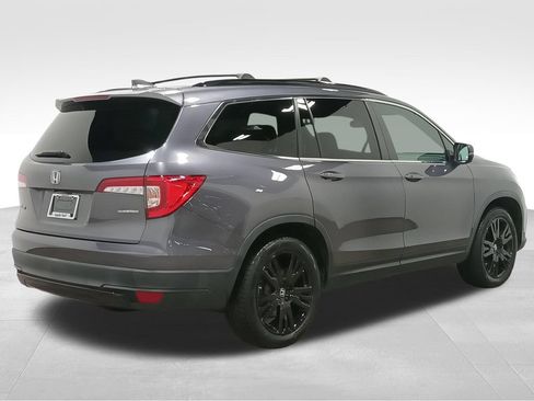 Used 2021 Honda Pilot Special Edition image 3