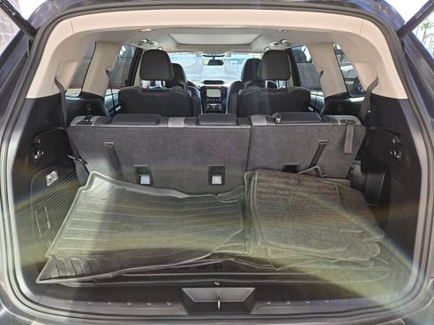 Used 2022 Subaru Ascent Onyx Edition image 19