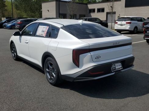 New 2026 Kia K4 LXS image 6