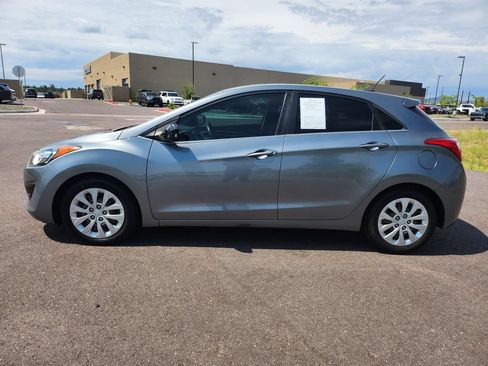 Used 2016 Hyundai Elantra GT FWD image 9