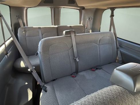 Used 2024 Chevrolet Express 3500 LT w/ LT Preferred Equipment Group RWD image 37