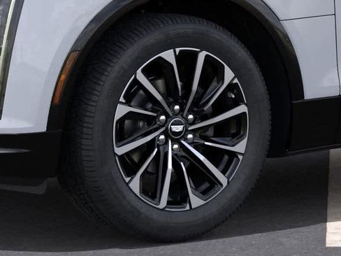 New 2026 Cadillac Lyriq Sport image 9