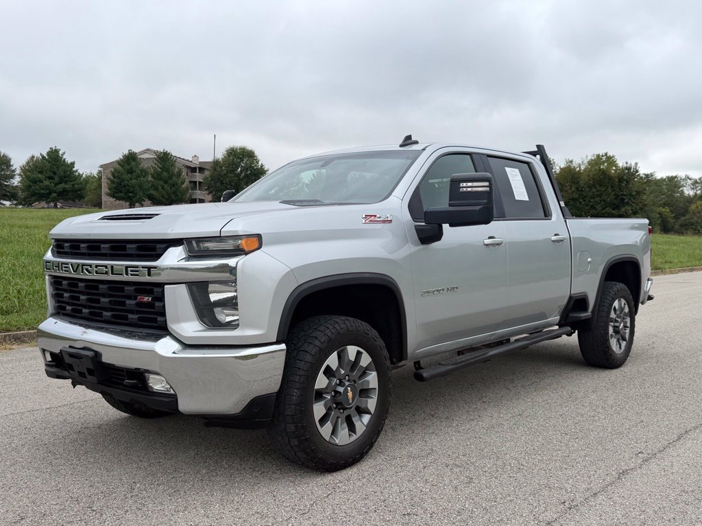 Used 2022 Chevrolet Silverado 2500 LT w/ Convenience Package AWD/4WD image 14
