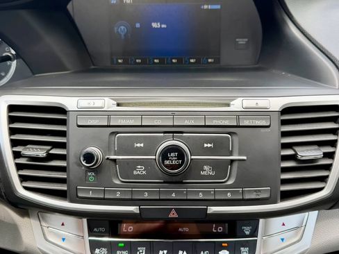 Used 2014 Honda Accord LX image 14