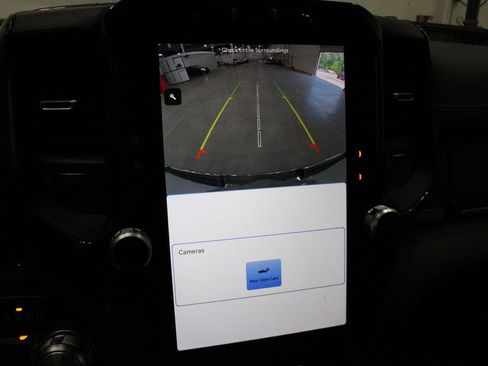 Used 2023 RAM 1500 Limited image 8