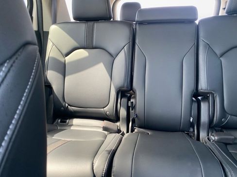 Certified 2025 Honda Pilot EX-L image 15