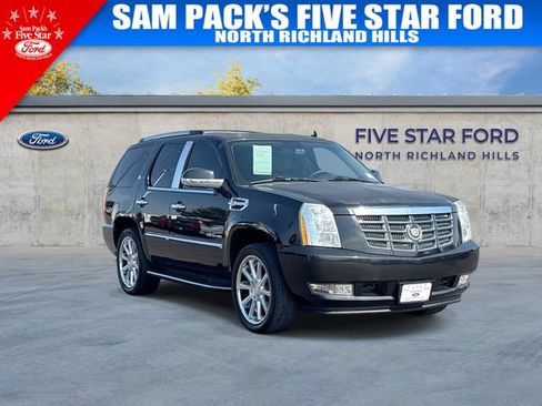 Used 2013 Cadillac Escalade 4WD Hybrid image 1