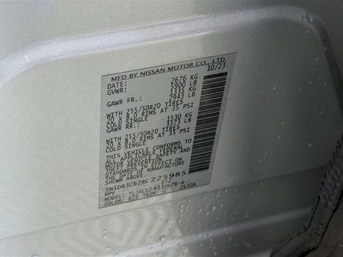 Used 2024 Nissan Pathfinder SL w/ SL Premium Package FWD image 39