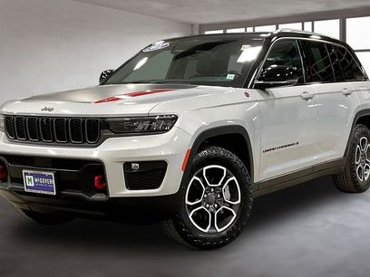 Used 2022 Jeep Grand Cherokee Trailhawk