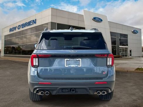 Used 2026 Ford Explorer ST w/ Sun And Sound Package image 4