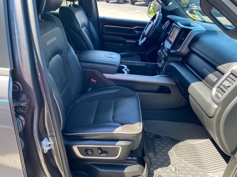 Used 2022 RAM 1500 Laramie w/ Sport Appearance Package AWD/4WD image 26
