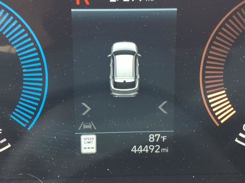 Certified 2025 Hyundai Kona SEL FWD image 26