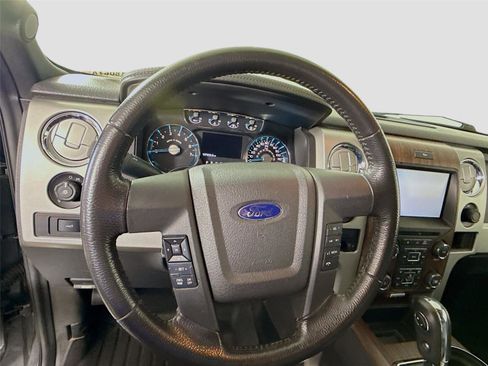 Used 2013 Ford F150 Lariat w/ Lariat Chrome Pkg image 5