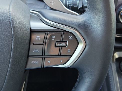 Used 2024 Lexus GX 550 image 27