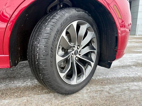 Used 2025 Lincoln Aviator AWD w/ Jet Appearance Package image 12