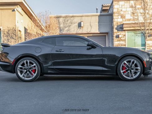 Used 2024 Chevrolet Camaro SS image 9