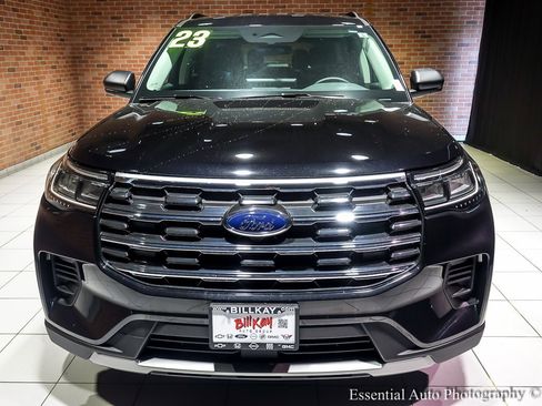 Used 2025 Ford Explorer Active image 6