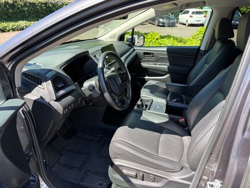 Used 2025 Honda Odyssey EX-L image 12