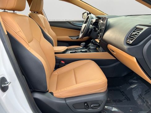 Used 2024 Lexus NX 350 AWD w/ Premium Package image 7