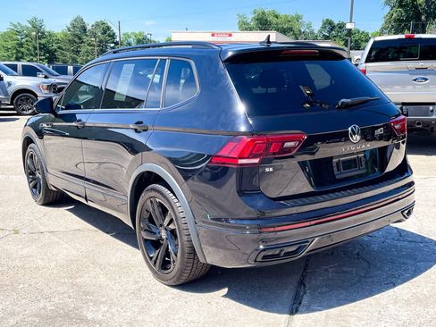Used 2024 Volkswagen Tiguan SE R-Line FWD image 5