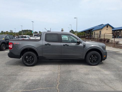 New 2025 Ford Maverick XLT w/ XLT Luxury Package image 3