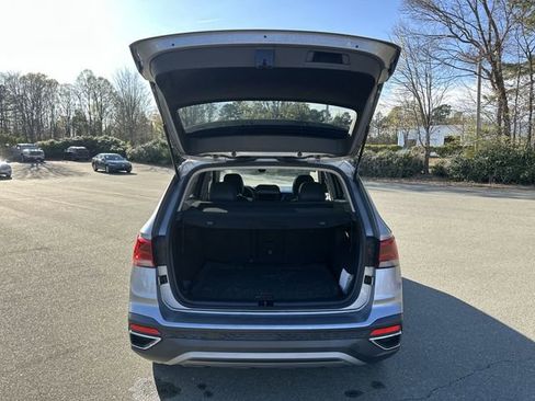 Certified 2022 Volkswagen Taos SE w/ Panoramic Sunroof Package image 34