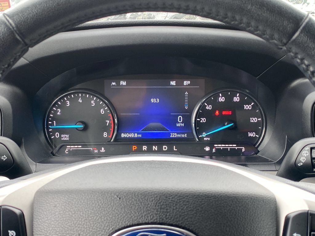 Used 2023 Ford Explorer XLT AWD/4WD image 23