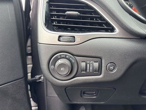 Certified 2022 Jeep Cherokee Limited w/ Elite Package image 20