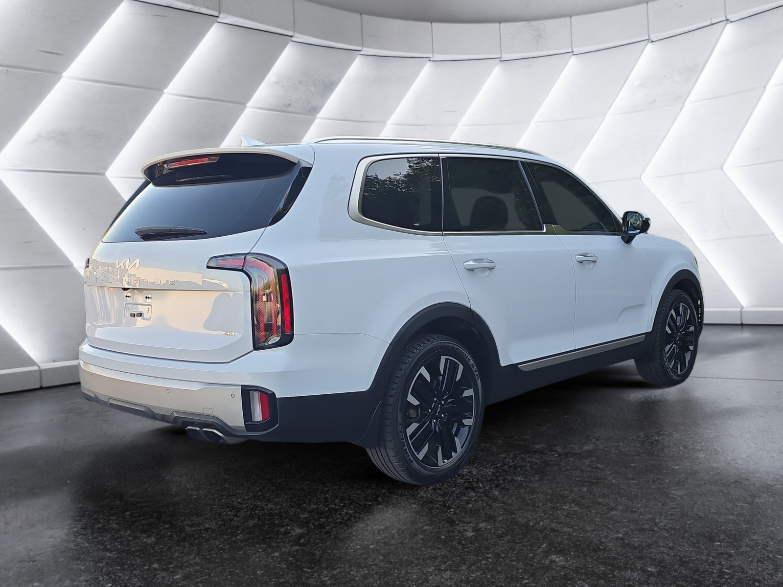 Used 2024 Kia Telluride SX Prestige AWD/4WD image 5